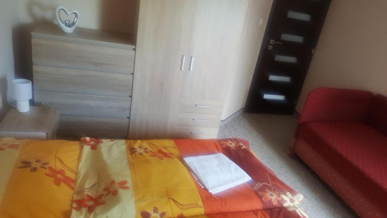Apartman Zlata Rybka Podhájska Eksteriør bilde