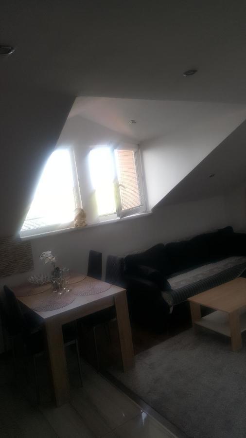 Apartman Zlata Rybka Podhájska Eksteriør bilde